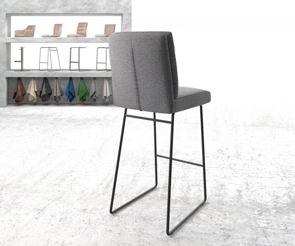 Barová židle Pela-Flex texturovaná tkanina světle šedá, kovový rám s kluzáky - Image 3