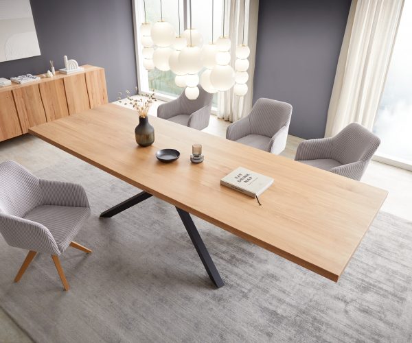 Jídelní stůl Edge 300x100 cm, přírodní dub, černý křížový rám, obdélníkový - Image 4