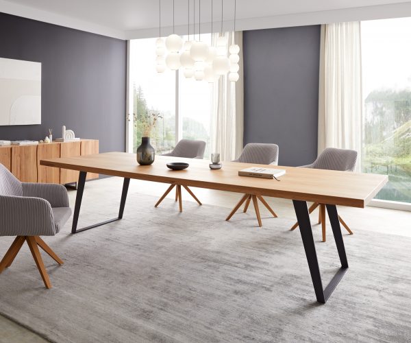 Jídelní stůl Edge 300x100 cm přírodní dub, šikmá kovová konstrukce černá - Image 2