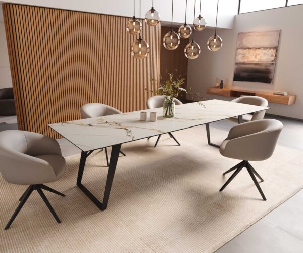Jídelní stůl Edge keramika Calacatta Luxe bílá-zlatá-šedá 300x100 nakloněná kovová podnož černá - Image 8