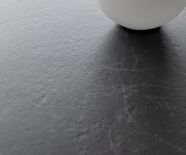 Jídelní stůl Edge keramika Laminam® Nero Greco antracit 300x100 Infinity kov černý - Image 4