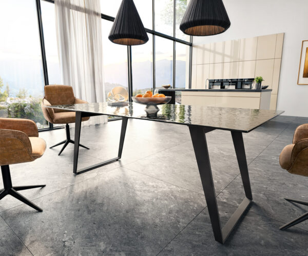 Jídelní stůl Edge 200x100 texturované sklo kouřově černé 3D design kov šikmý černý - Image 4