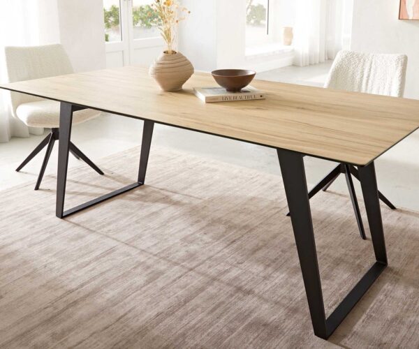 Jídelní stůl Edge keramika Laminam® Sabbia dubová barva 200x100 cm, šikmé nohy, kov černý - Image 7
