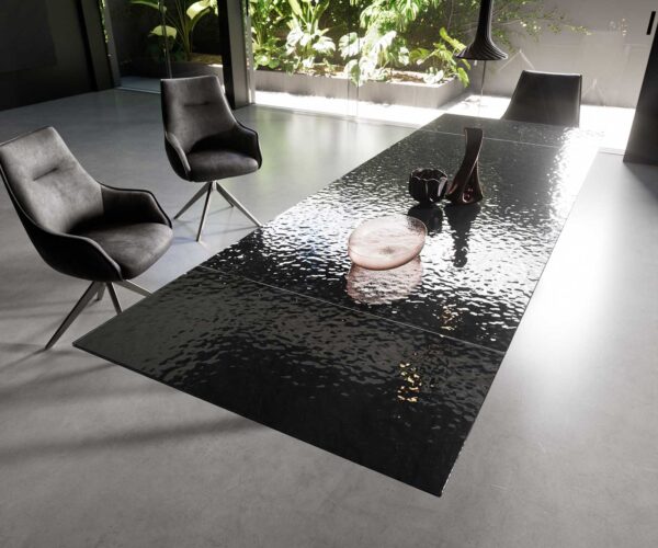 Jídelní stůl Edge reliefní sklo kouřově černé 3D design 200-300x100 vlna nerez rozkládací - Image 6