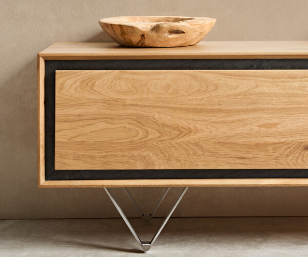 TV stolek Stonegrace 200 cm přírodní dub 4 dveře kámen dýha nohy ve tvaru V nerezová ocel - Image 6