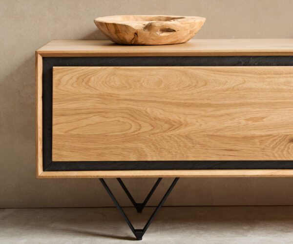 TV stolek Stonegrace 200 cm přírodní dub 4 dveře nohy ve tvaru V kov černý - Image 6