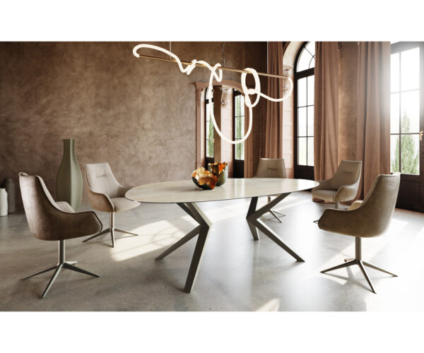 Jídelní stůl Edge oválný 220x120 keramika Iris FMG Onice Oro Zenthara s úhlovým kovovým efektem titanového povrchu - Image 5