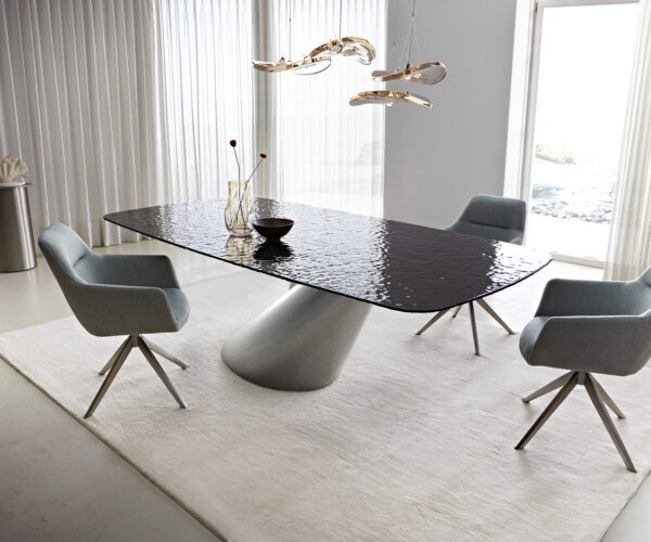 Jídelní stůl Edge lodní tvar 240x120 texturované sklo kouřově černé 3D design Cono kovově stříbrné - Image 2