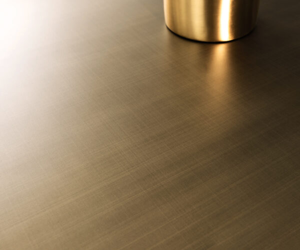 Konferenční stolek Ryo 120x30 cm v metalické zlaté barvě - Image 4